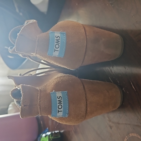 Toms Suede Wedge Heel Ankle Boots - Picture 3 of 4